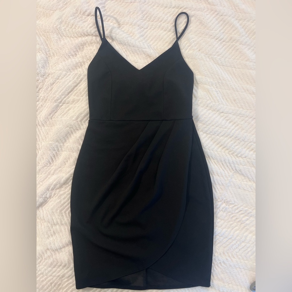 Lulu's Little Black Mini Dress size small EUC wrap dress
